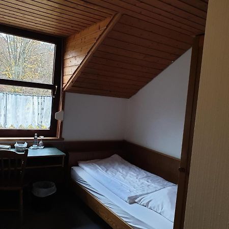 Autobahnraststaette Und Hotel Riedener Wald Ost Hausen (Wuerzburg) Exterior photo